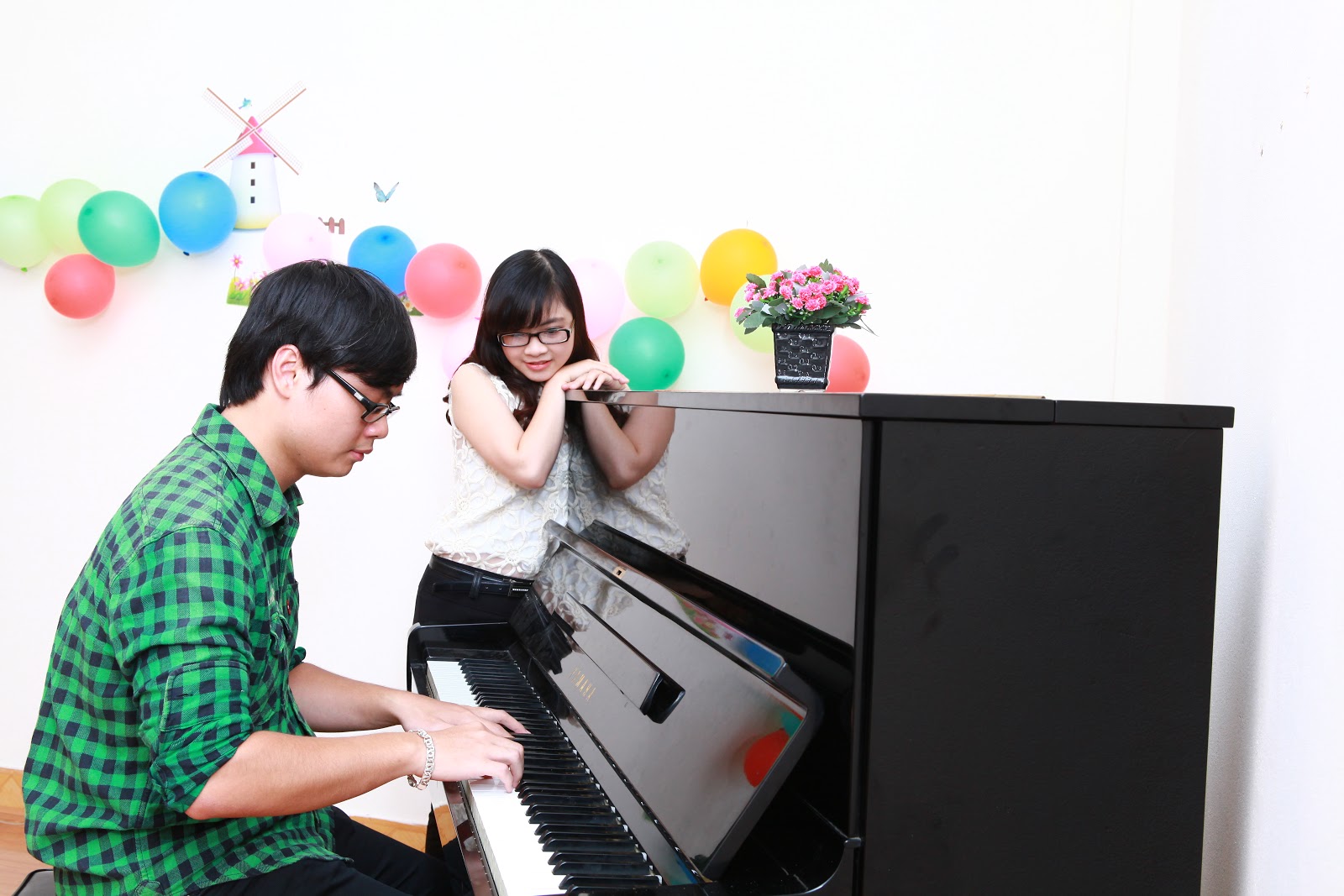cach hoc dan piano
