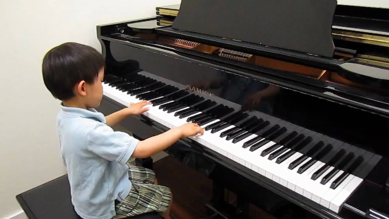 Các cây đàn piano nhỏ gọn cho phòng có diện tích nhỏ