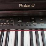 Tính năng nổi bật nào đã làm nên thương hiệu của đàn piano Roland