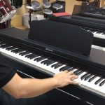 Đàn piano hiệu Roland